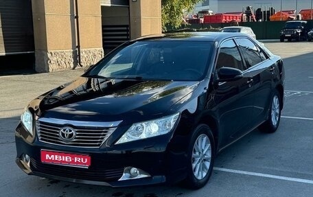 Toyota Camry, 2013 год, 2 090 000 рублей, 1 фотография