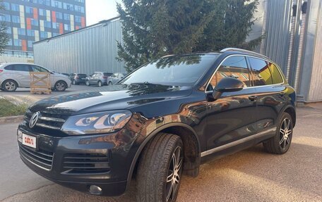 Volkswagen Touareg III, 2013 год, 2 650 000 рублей, 3 фотография