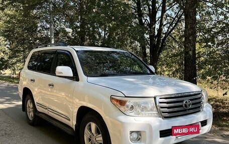 Toyota Land Cruiser 200, 2012 год, 3 550 000 рублей, 3 фотография