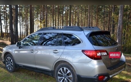 Subaru Outback IV рестайлинг, 2016 год, 2 250 000 рублей, 3 фотография