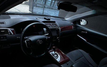 Toyota Camry, 2013 год, 2 090 000 рублей, 8 фотография