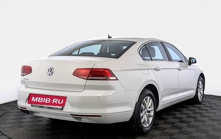 Volkswagen Passat B8 рестайлинг, 2019 год, 2 795 000 рублей, 5 фотография