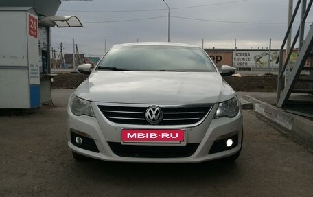 Volkswagen Passat CC I рестайлинг, 2011 год, 1 100 000 рублей, 3 фотография