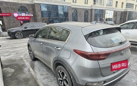 KIA Sportage IV рестайлинг, 2021 год, 2 650 000 рублей, 4 фотография