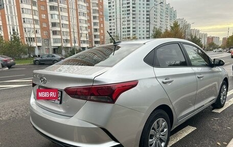 Hyundai Solaris II рестайлинг, 2020 год, 1 690 000 рублей, 10 фотография