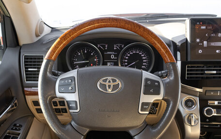 Toyota Land Cruiser 200, 2012 год, 3 700 000 рублей, 24 фотография