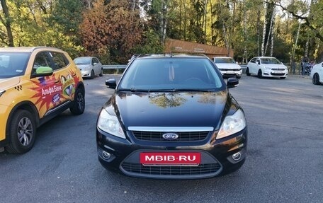 Ford Focus II рестайлинг, 2009 год, 700 000 рублей, 3 фотография