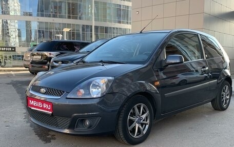 Ford Fiesta, 2007 год, 705 000 рублей, 1 фотография