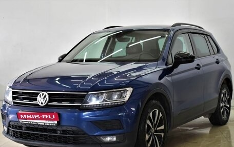 Volkswagen Tiguan II, 2019 год, 2 400 000 рублей, 1 фотография