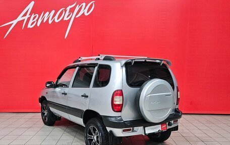 Chevrolet Niva I рестайлинг, 2004 год, 265 000 рублей, 3 фотография