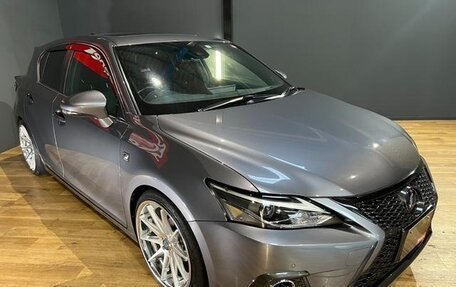 Lexus CT I рестайлинг, 2021 год, 1 900 000 рублей, 3 фотография