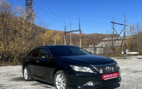 Toyota Camry, 2012 год, 2 000 000 рублей, 2 фотография