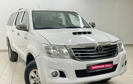 Toyota Hilux VII, 2013 год, 2 375 000 рублей, 3 фотография