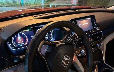 Honda Accord IX рестайлинг, 2018 год, 2 200 000 рублей, 11 фотография