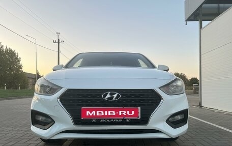 Hyundai Solaris II рестайлинг, 2017 год, 1 300 000 рублей, 1 фотография