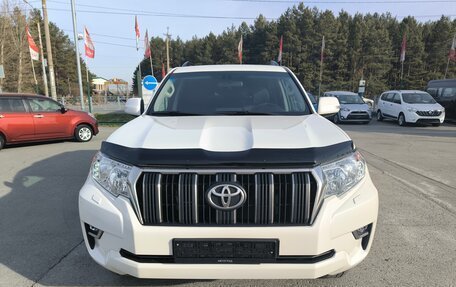 Toyota Land Cruiser Prado 150 рестайлинг 2, 2019 год, 4 779 000 рублей, 2 фотография