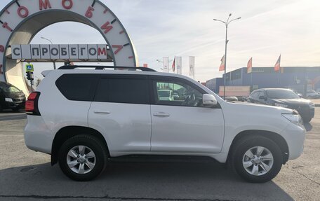 Toyota Land Cruiser Prado 150 рестайлинг 2, 2019 год, 4 779 000 рублей, 8 фотография