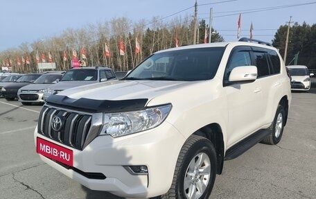 Toyota Land Cruiser Prado 150 рестайлинг 2, 2019 год, 4 779 000 рублей, 3 фотография