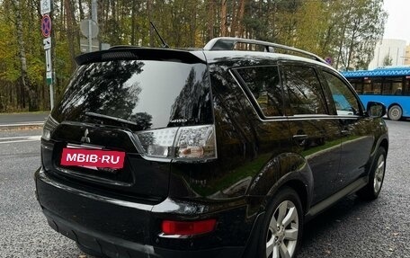 Mitsubishi Outlander III рестайлинг 3, 2011 год, 1 500 000 рублей, 6 фотография