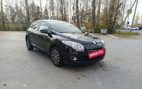 Renault Megane III, 2012 год, 935 000 рублей, 2 фотография