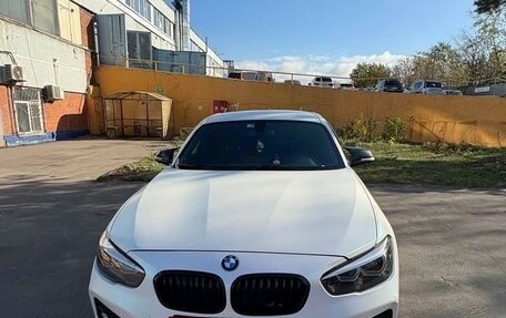 BMW 1 серия, 2019 год, 2 499 000 рублей, 31 фотография