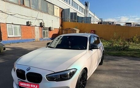 BMW 1 серия, 2019 год, 2 499 000 рублей, 30 фотография