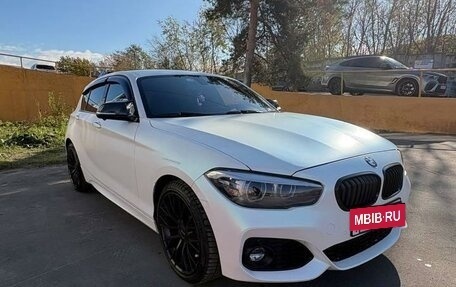 BMW 1 серия, 2019 год, 2 499 000 рублей, 34 фотография