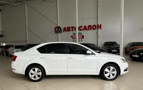 Skoda Octavia, 2020 год, 2 350 000 рублей, 15 фотография