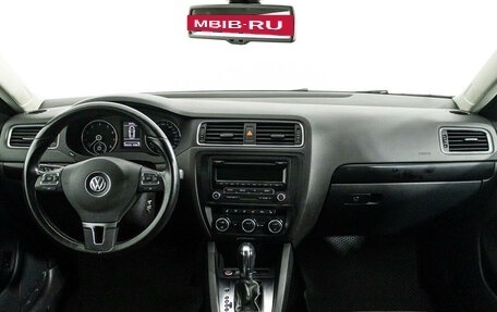 Volkswagen Jetta VI, 2012 год, 1 299 557 рублей, 13 фотография