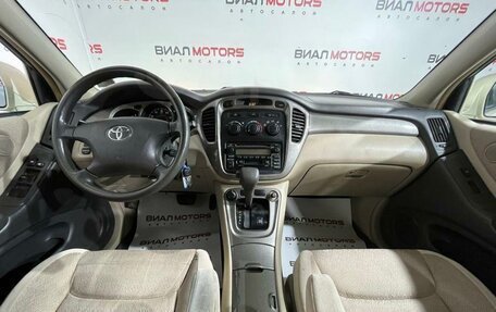 Toyota Highlander III, 2002 год, 1 450 000 рублей, 8 фотография