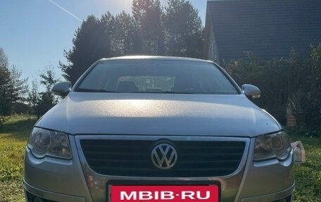 Volkswagen Passat B6, 2010 год, 800 000 рублей, 1 фотография