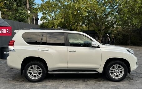 Toyota Land Cruiser Prado 150 рестайлинг 2, 2012 год, 3 300 000 рублей, 4 фотография