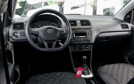 Volkswagen Polo VI (EU Market), 2017 год, 990 000 рублей, 6 фотография