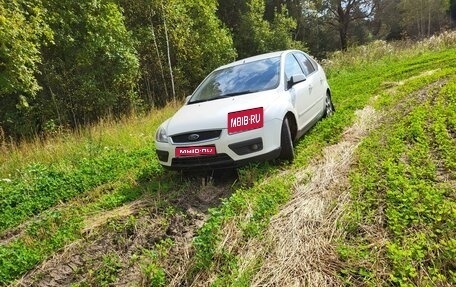 Ford Focus II рестайлинг, 2006 год, 400 000 рублей, 1 фотография