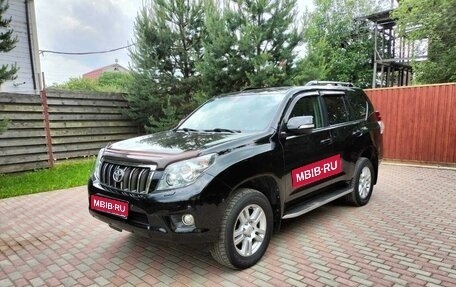 Toyota Land Cruiser Prado 150 рестайлинг 2, 2012 год, 3 400 000 рублей, 1 фотография