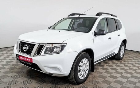 Nissan Terrano III, 2014 год, 1 066 000 рублей, 1 фотография