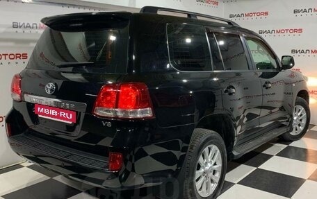 Toyota Land Cruiser 200, 2008 год, 3 280 000 рублей, 10 фотография