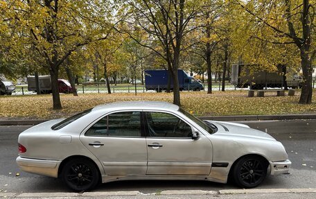 Mercedes-Benz E-Класс, 1998 год, 230 000 рублей, 3 фотография