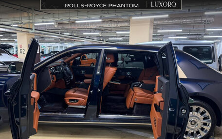 Rolls-Royce Phantom VIII, 2021 год, 48 000 000 рублей, 4 фотография