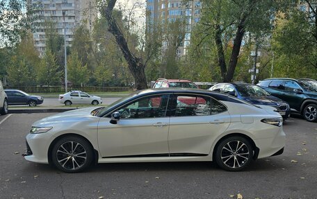 Toyota Camry, 2020 год, 3 850 000 рублей, 4 фотография