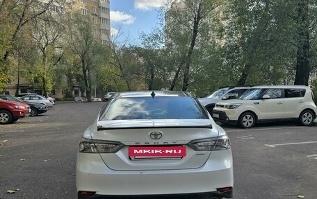 Toyota Camry, 2020 год, 3 850 000 рублей, 6 фотография