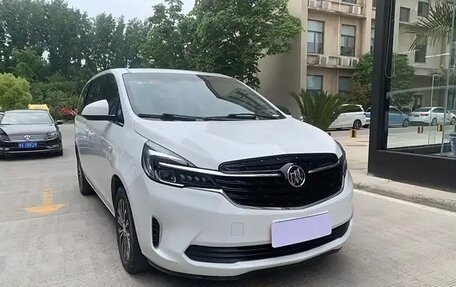 Buick GL8 III, 2020 год, 2 800 000 рублей, 2 фотография