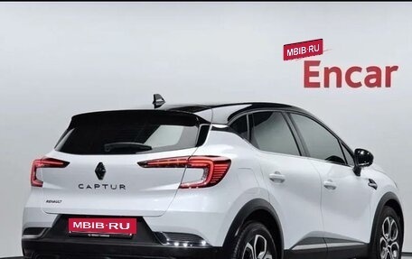 Renault Captur II, 2020 год, 1 500 000 рублей, 3 фотография