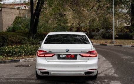 BMW 7 серия, 2016 год, 3 490 000 рублей, 9 фотография