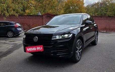 Volkswagen Touareg III, 2018 год, 5 799 999 рублей, 2 фотография