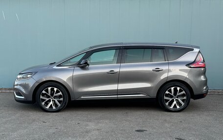 Renault Espace V рестайлинг, 2018 год, 1 995 000 рублей, 6 фотография