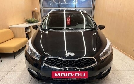 KIA cee'd III, 2013 год, 990 000 рублей, 2 фотография