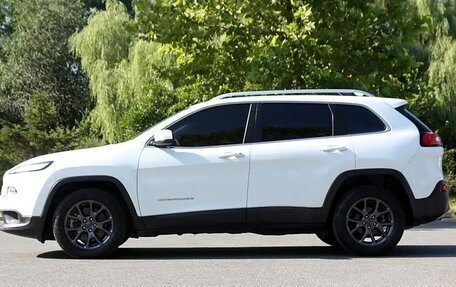 Jeep Cherokee, 2021 год, 1 930 000 рублей, 4 фотография