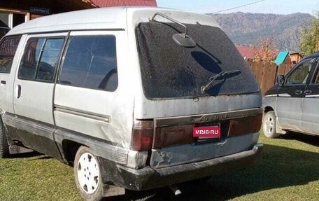 Toyota Town Ace III, 1989 год, 205 000 рублей, 2 фотография