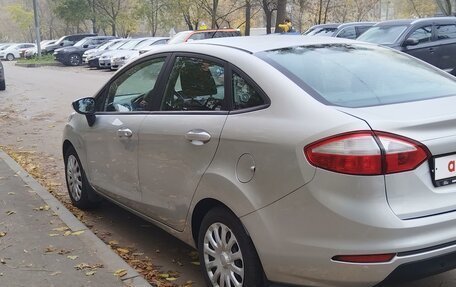 Ford Fiesta, 2015 год, 980 000 рублей, 11 фотография